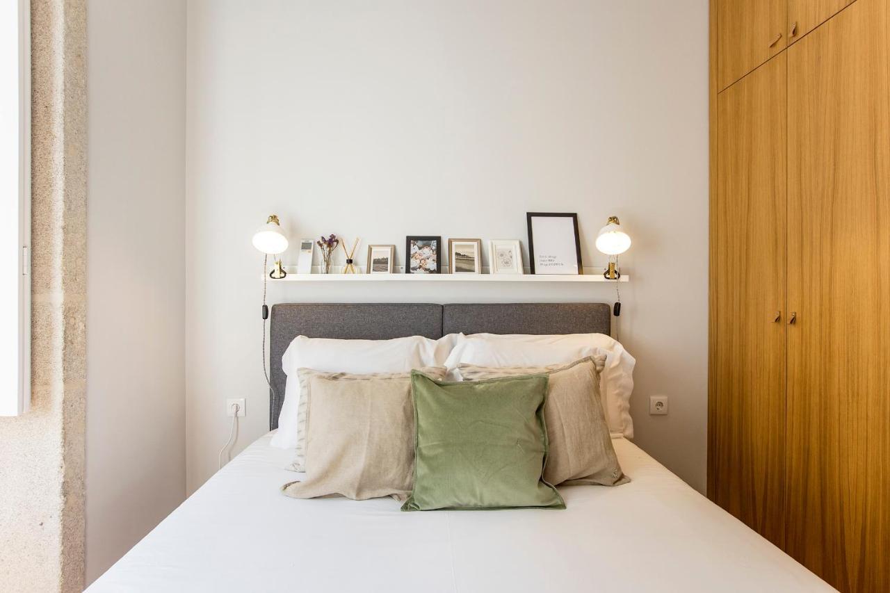 Mouzinho Darling 1Br W/ Ac In City Center By Lovelystay Порту Экстерьер фото